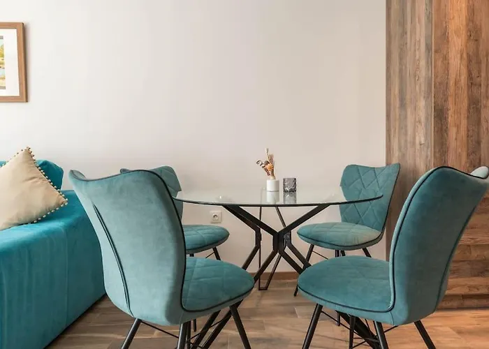 Azur Deluxe Apartment Saints Constantine and Helena