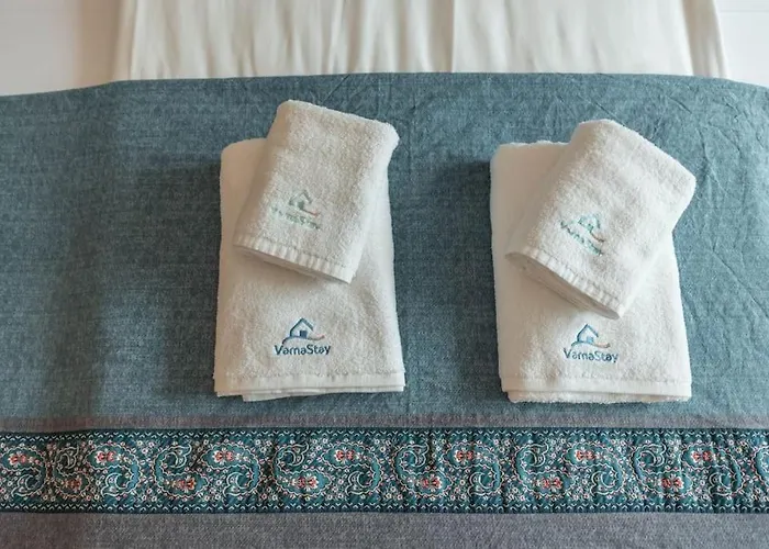 Azur Deluxe Св. Св. Константин и Елена