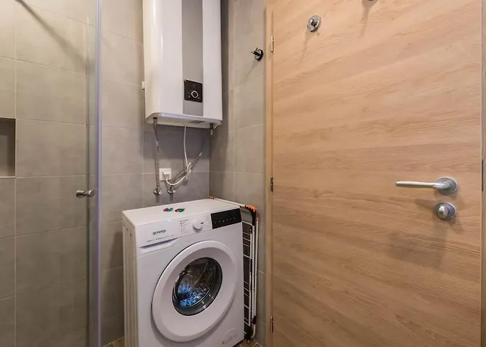 Апартамент Azur Deluxe *