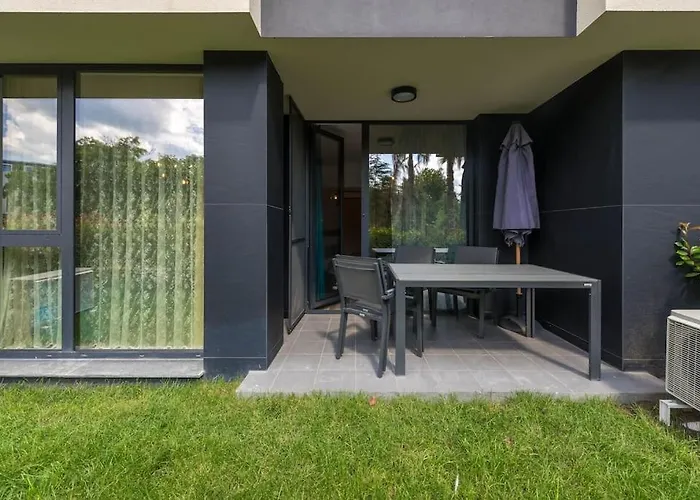 Azur Deluxe Апартамент Св. Св. Константин и Елена