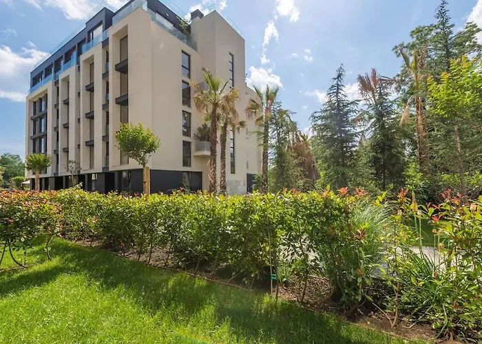 Azur Deluxe Apartment